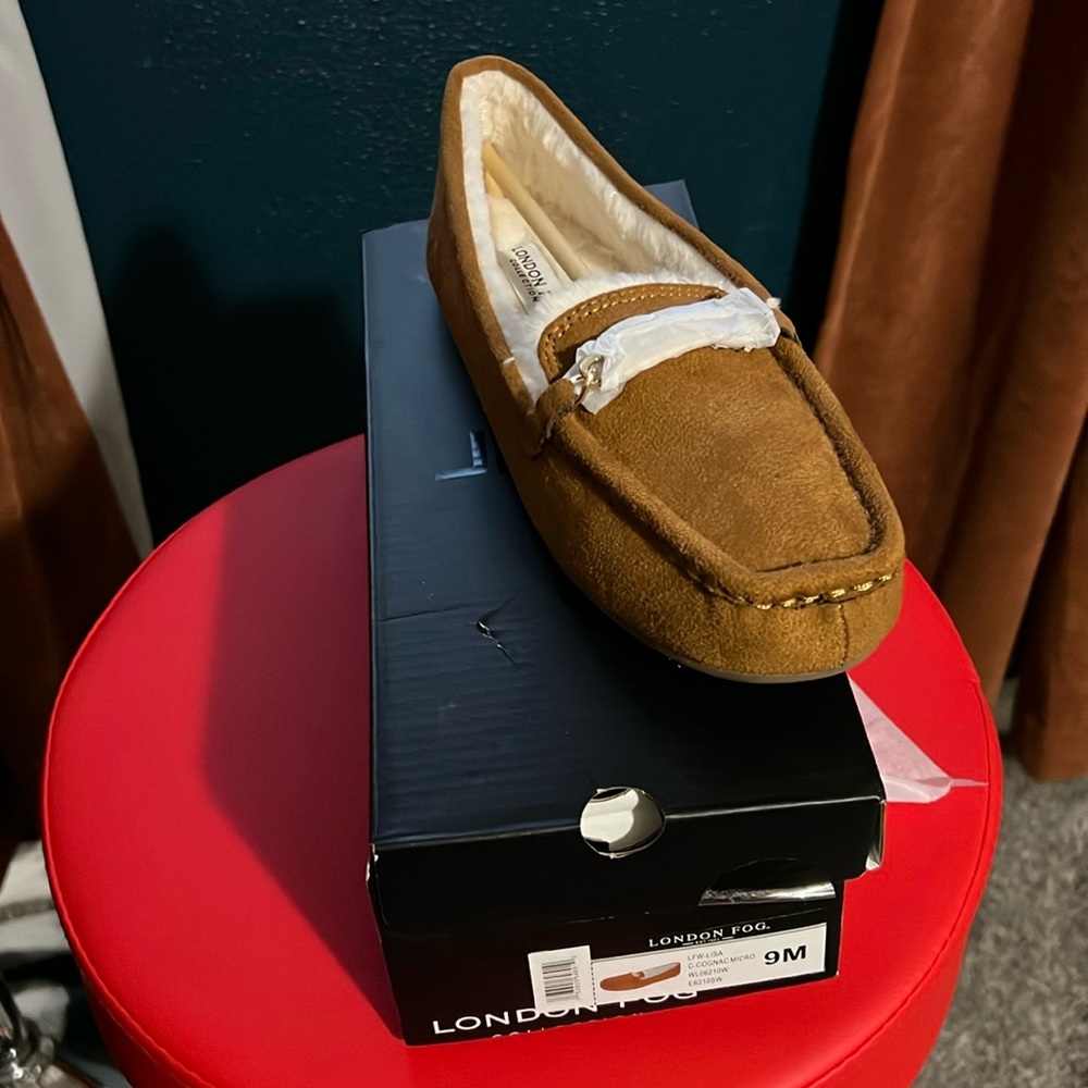 London fog moccasins